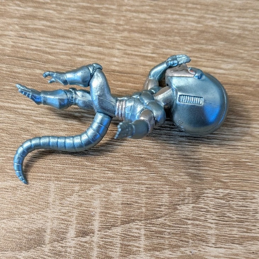 Bandai Dragon Ball Z Metal Cooler Mini Figure Silver Metallic Toy 3" Figure Only - Picture 3 of 5